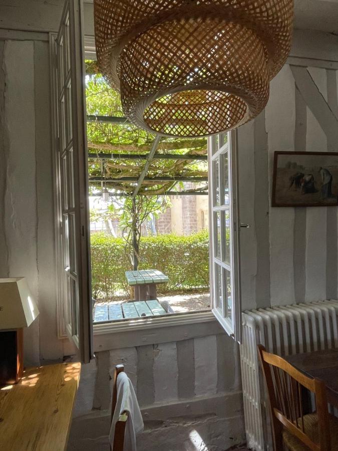 Hotel Et Restaurant Traditionnel L' Escalandes Lesperon  外观 照片